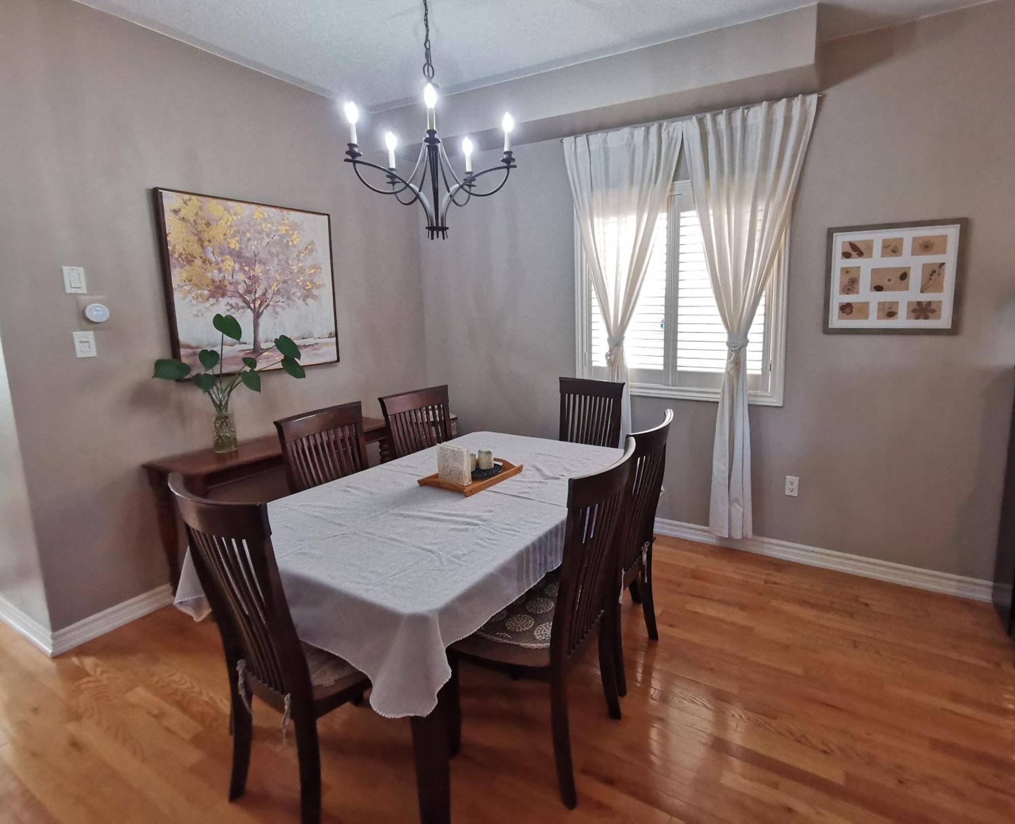 4 Bedroom 3 Washroom Charming Home In Markham With Warm Cozy Vibe Exterior foto