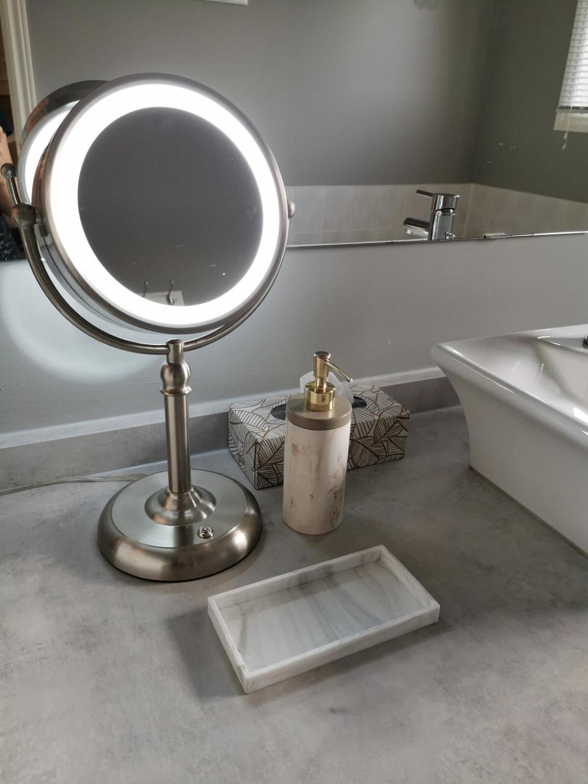 4 Bedroom 3 Washroom Charming Home In Markham With Warm Cozy Vibe Exterior foto